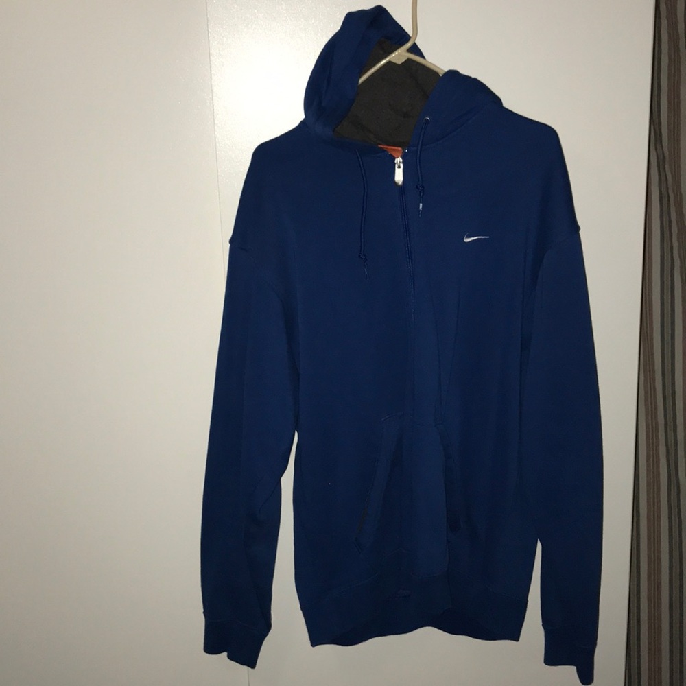blue men’s Nike zip up hoodie